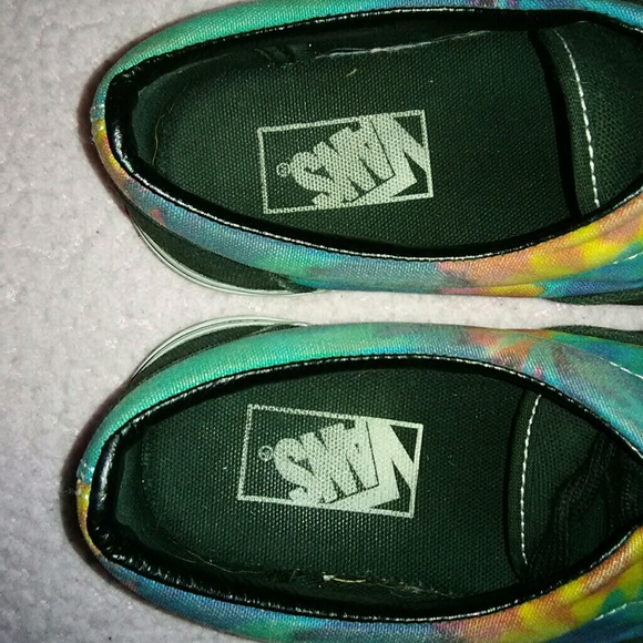 💕EUC Vans, The era Tie Dye Sneakers - Picture 5 of 8